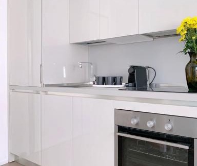 Centro Direzionale Apartment | Cardano Blue Suite - 5 min da Stazione Centrale