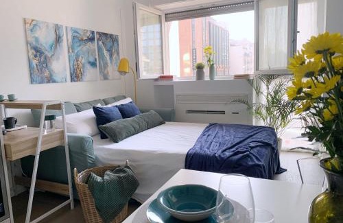Centro Direzionale Apartment | Cardano Blue Suite - 5 min da Stazione Centrale