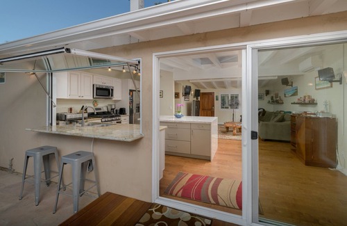 Cardiff-by-the-Sea House | Cardiff by the Sea - Coastal Oasis & Cedar Hot Tub