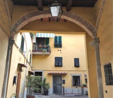 Careggi Rifredi Apartment | CAREGGI GARDEN APARTMENT
