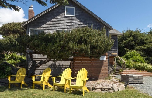 Neahkahnie Beach Cottage | Caretakers Bungalow