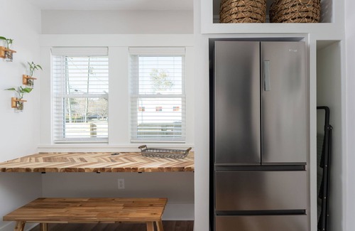 Wilmington Cottage | Cargo District Cottage - Brand New - Wilmington