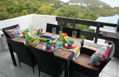 Rosendal Apartment | Caribbean Sugar Apple Retreat