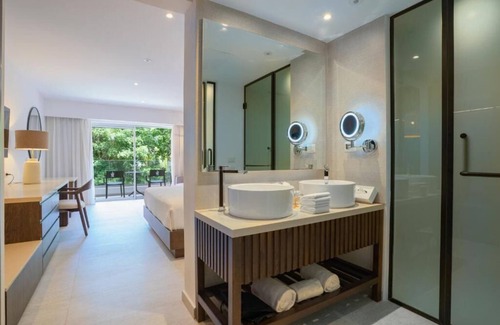 Bavaro Hotel | Caribe Deluxe Room at Caribe Deluxe Princess! Outdoor Pool and Beach Access!