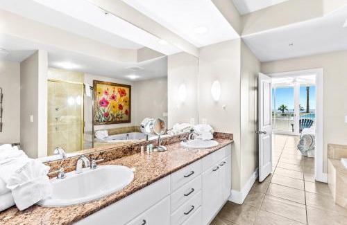 Orange Beach East Apartment | Caribe Resort by Hosteeva