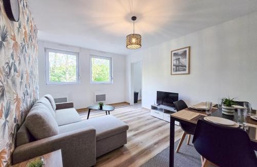 Carling Apartment | Carl'Apartment4 Professionnel Famille WIFI parking