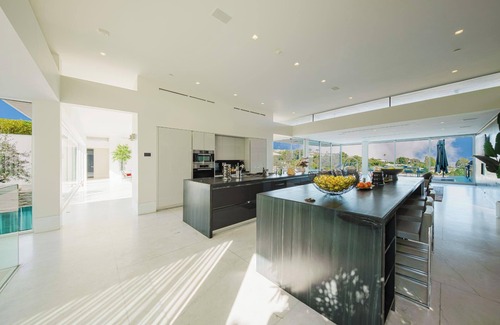 Trousdale Estates Villa | Carla Ridge View - Modern Contemporary Compound by Award Winning Architect