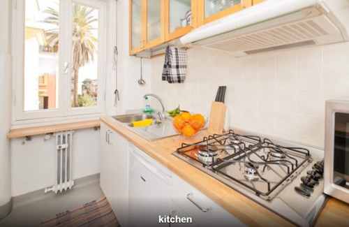 Gianicolense Apartment | Carlo's Welcome in Trastevere