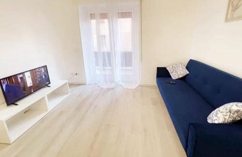 Sanremo Centre Apartment | Carlo's ZR141 Sanremo Market