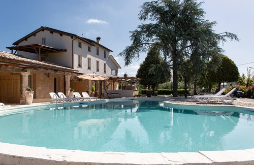 Capannori Apartment | Carlos Apartment with Pool