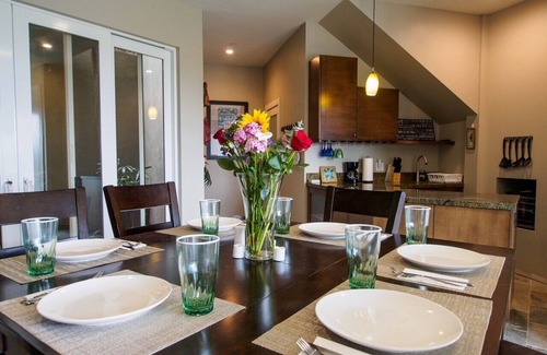 Carlsbad Village Apartment | Carlsbad Paradise 2 - Beach and Legoland nearby