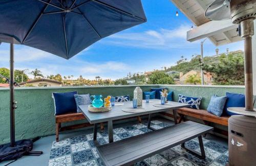 Carlsbad House | Carlsbad Tranquil Tier garden beach home with Game Room