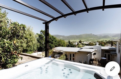 Mission Fields House | Carmel Oasis By The Sea