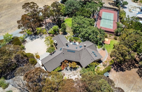 Monterey House | Carmel Valley Golf Courses Near By