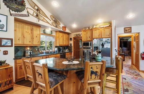 Carnelian Bay House | Carnelian Bay Home - Hot Tub, 2 Car Garage