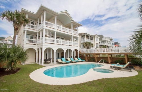 Ocean Isle Beach House | Carolina Dreams - OIB