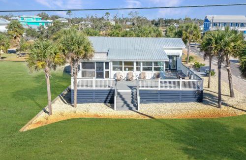 Port St. Joe House | Caroline's Cottage by Pristine Properties Vacation Rentals
