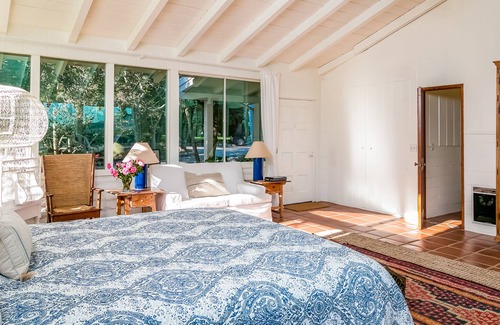 Carpinteria House | Carpinteria Adobe Ranch House on Bluffs Above Ocean