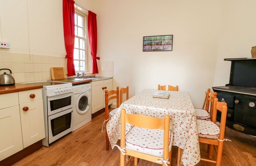 Bridlington Cottage | CARR COTTAGE, pet friendly, character holiday cottage in Bridlington