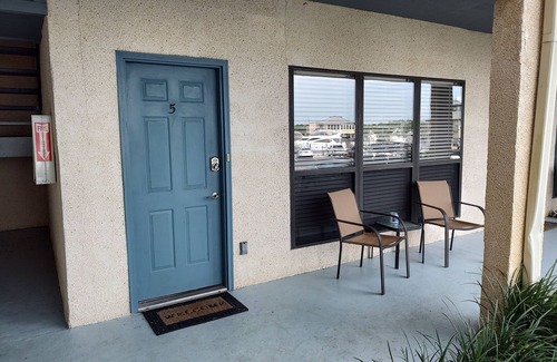 Carrabelle Condo | Carrabelle River get away!