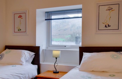 Capel-Curig House | Carreg Cottage in Betws-y-Coed