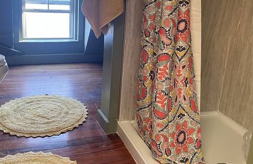 Eustis Apartment | Carriage House Loft,