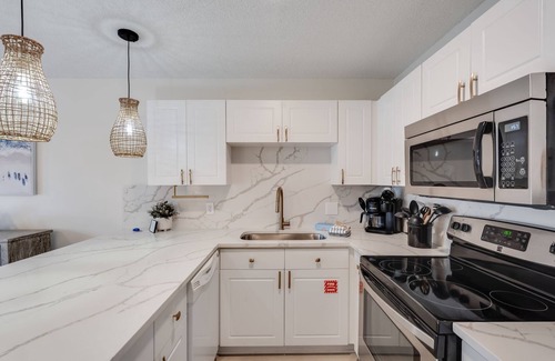Gulf Place Condo | Carribean 207- Private Beach- Heated Pool
