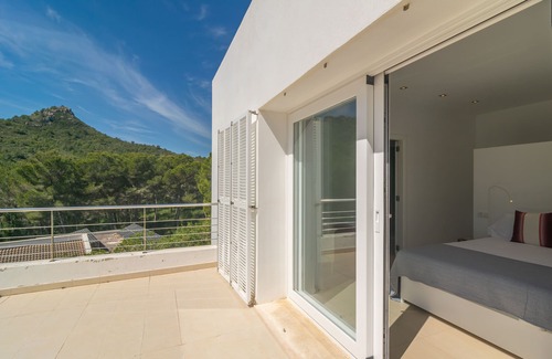 Provensals Villa | Carritx 4 - Four Bedroom Villa, Sleeps 4