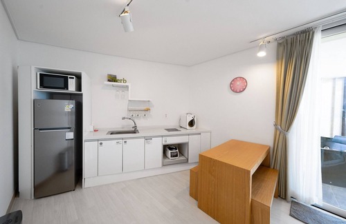 Gyeongju House | Carrot Ryokan Poolvilla