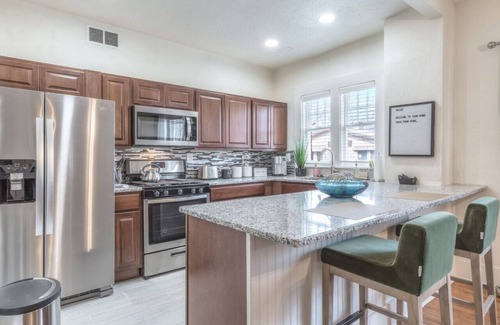 Downtown Tulsa Apartment | Carson Flats Apt #2 | 1BR Near BOK OSU Med Dtwn