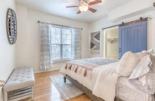 Downtown Tulsa Apartment | Carson Flats Apt 3 - 1BR Near BOK, OSU Med, Dtwn