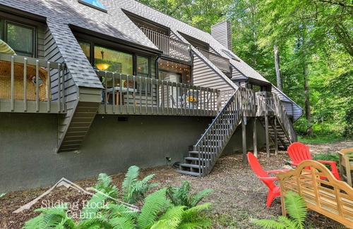 East Ellijay House | Cartecay River Townhome, pet friendly 2/2 townhouse, close to everything!