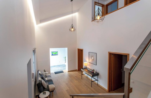 Ponta Delgada House | Carvão PDL Inn with Terrace & Wi-Fi
