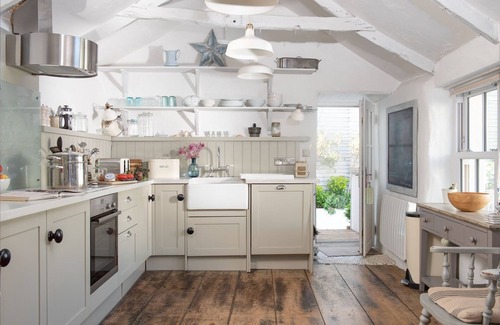 Marazion Cottage | Carvossa - a boutique cottage within easy each of the beach
