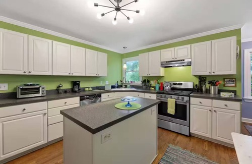 Cary Apartment | Cary garden home close to SAS, RDU & RTP