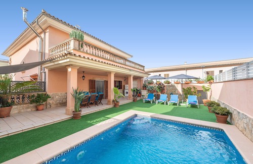 Muro Villa | CAS BARBER - Villa with private pool in MURO. Free WiFi