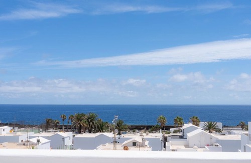 Guatiza House | Casa CocoMar I, private pool with ocean views.