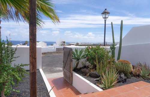 Guatiza House | Casa CocoMar I, private pool with ocean views.