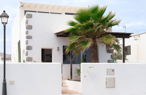 Guatiza House | Casa CocoMar I, private pool with ocean views.