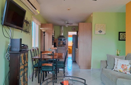 Shiribana Villa | Cas Trupial - Private villa with pool, 3 Beds, 2 Baths, big covered porch