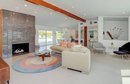 El Mirador House | Casa 1430 - Completely New, Luxe & Stylish Getaway