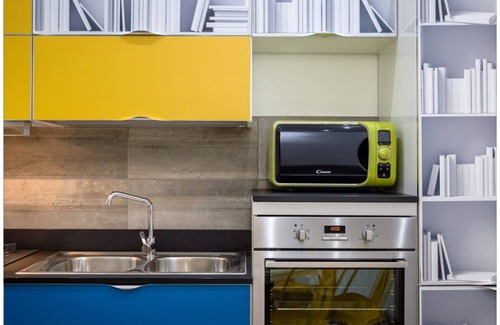 Genoa Historical Centre Apartment | Casa Acquario Vintage 2 rooms-AC-elevator-historical Palazzo