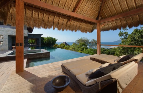 Tamarindo Villa | Casa Alang Alang - majestic ocean views by Elite Beach Villas