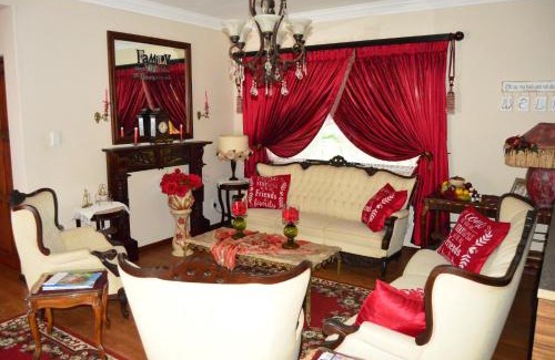 San Lameer House | Casa Alegre Guesthouse