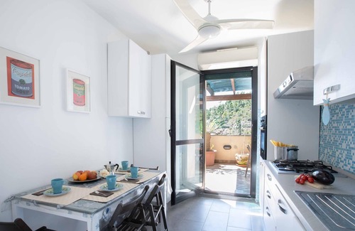 Varazze Apartment | Casa Alice with shared pool sea view, Varazze, Italy