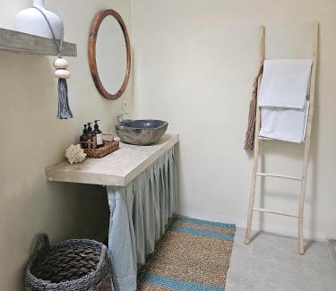 Babakan Resort | Casa Aliran - River Stay