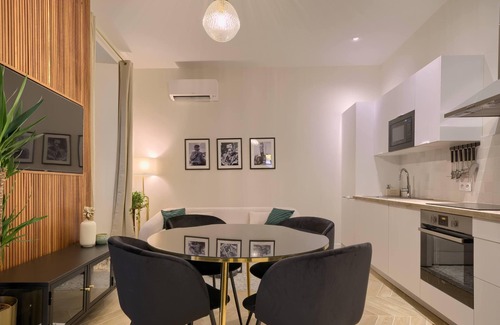 Lepante Quarter Apartment | Casa Alma: Hyper center, air-conditioned, luxury amenities