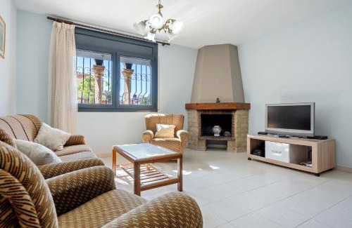 Miami Platja House | Casa Amalia