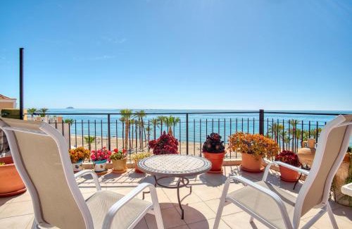 Old Town House | Casa amarilla del mar p3y4