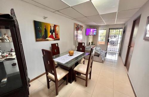 Pereira House | Casa amplia cerca a UKUMARI parque CONSOTA y excelentes restaurantes